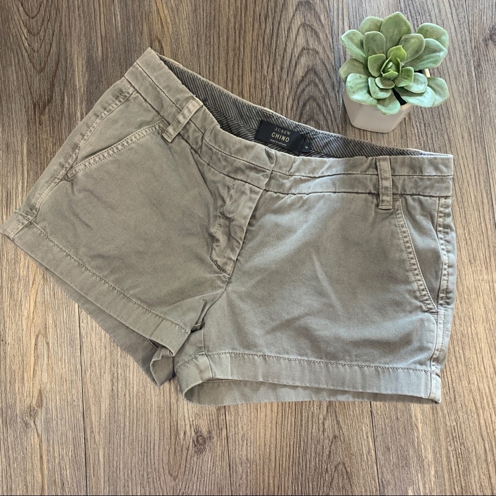 Jcrew Chino Shorts size 4 grey 2.5inseam